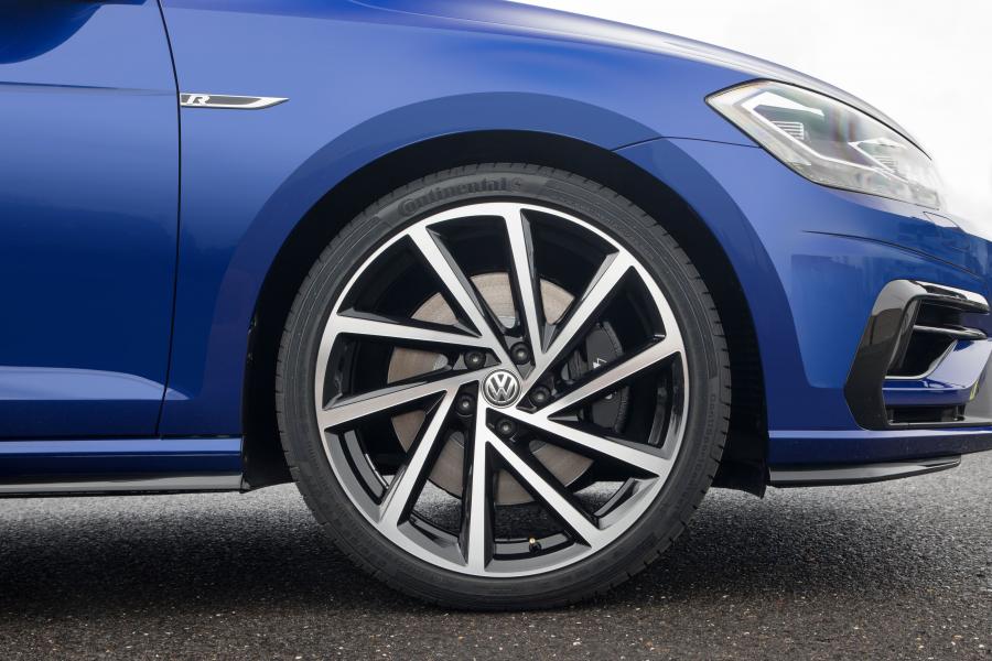 Колеса Volkswagen Golf R 5-Door (Typ 5G) 2017 года  (NA) (фото 9 из 19)